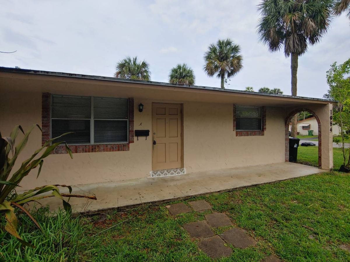 Apartment for rent at 1984 SW 29 Ave, Fort Lauderdale, FL 33312
