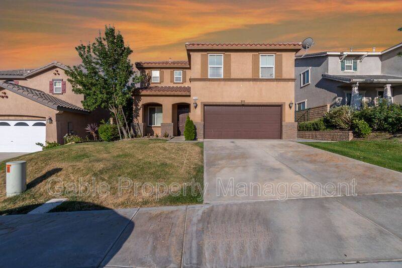 House for rent at 37400 Queen Anne Place, Palmdale, CA 93551