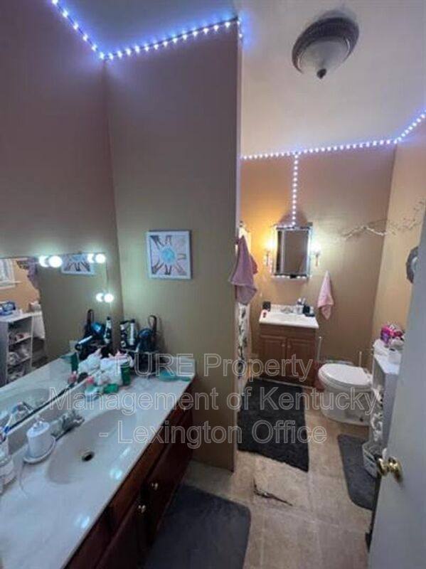House for rent at 444 N Broadway, Lexington, KY 40508
