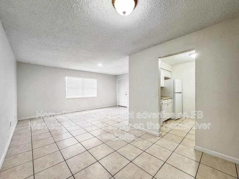 Condo for rent at 9101 W Hillsborough Ave #I-110, Tampa, FL 33615