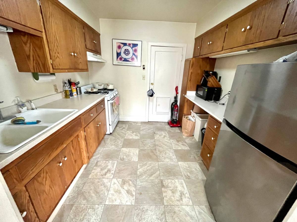 Apartment for rent at 2114 N Summit, Milwaukee, WI 53202