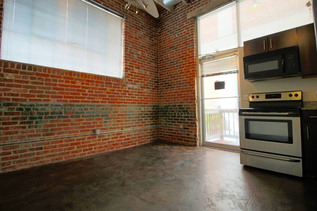 Apartment for rent at 203 Hull St, Richmond, VA 23224