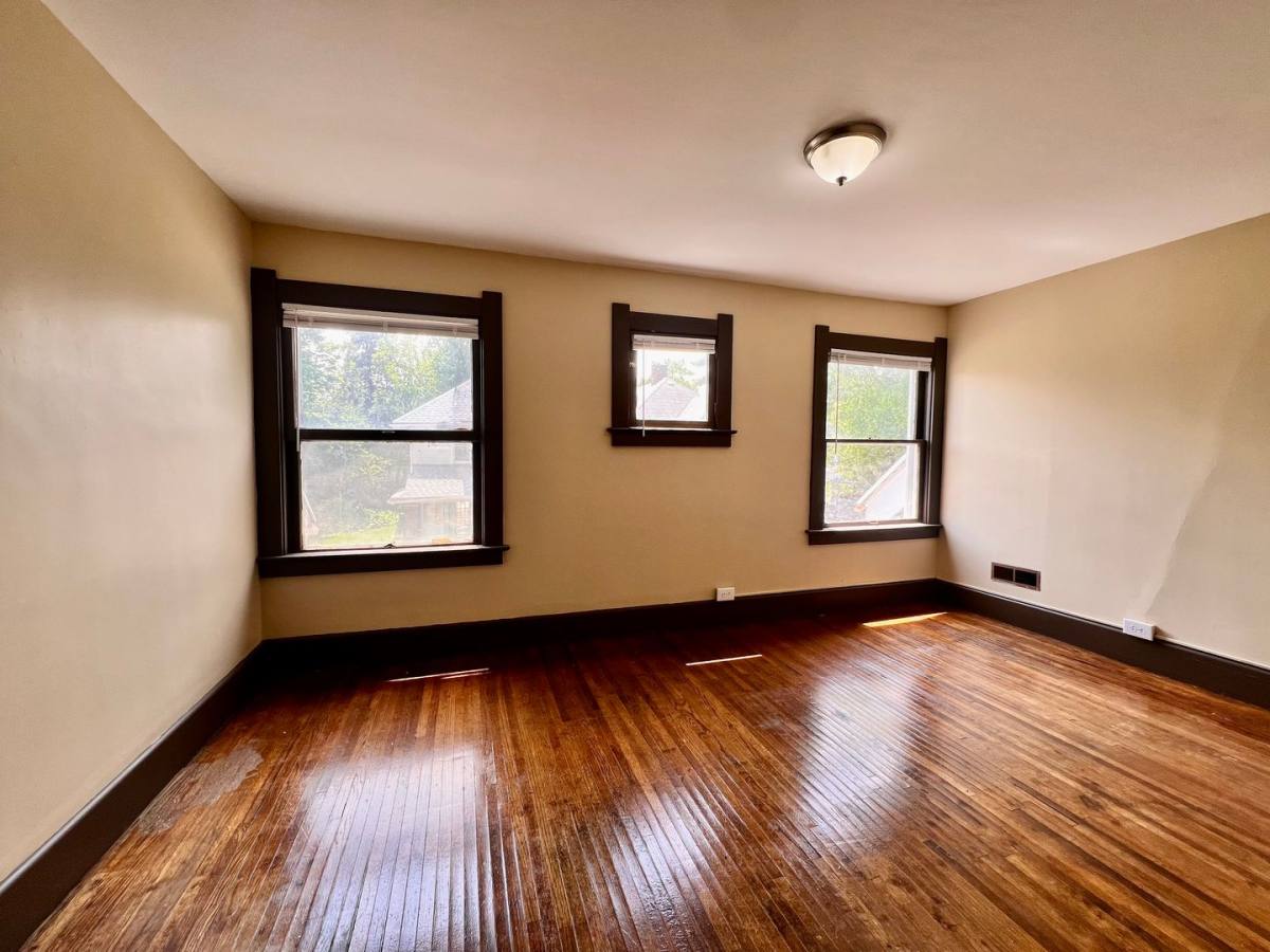 House for rent at 614 Cadillac Court, Toledo, OH 43610