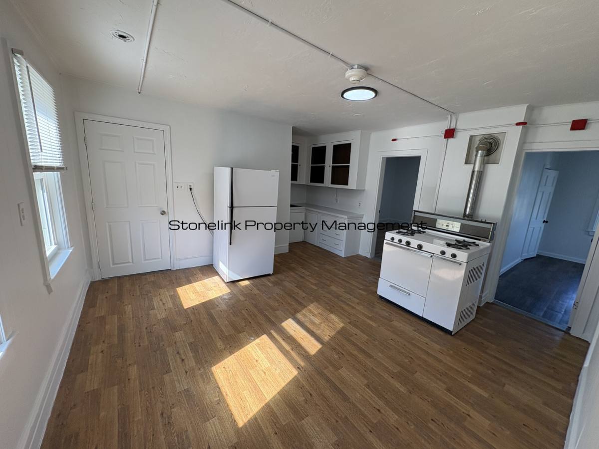 Apartment for rent at 622 Union Ave, Providence, RI 02909