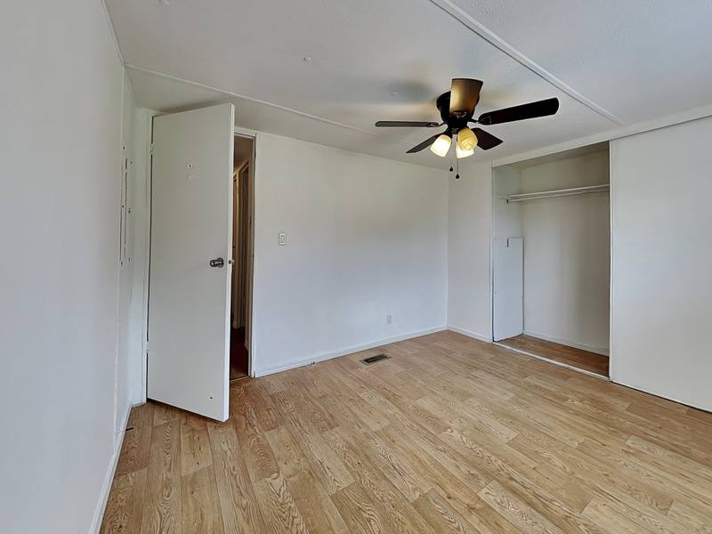 House for rent at 804 Weeping Willow Ave, Lady Lake, FL 32159