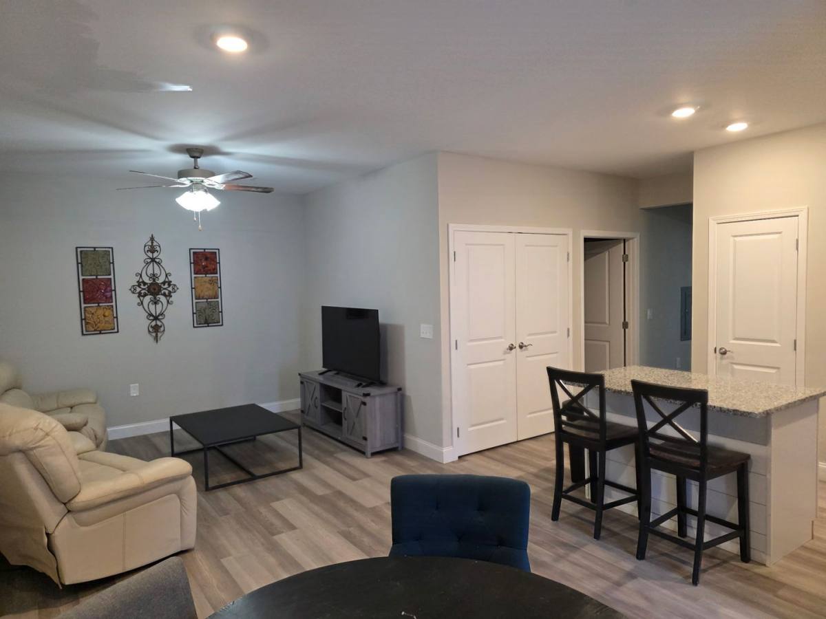 Apartment for rent at 2212 Hickory St, Bowling Green, KY 42101