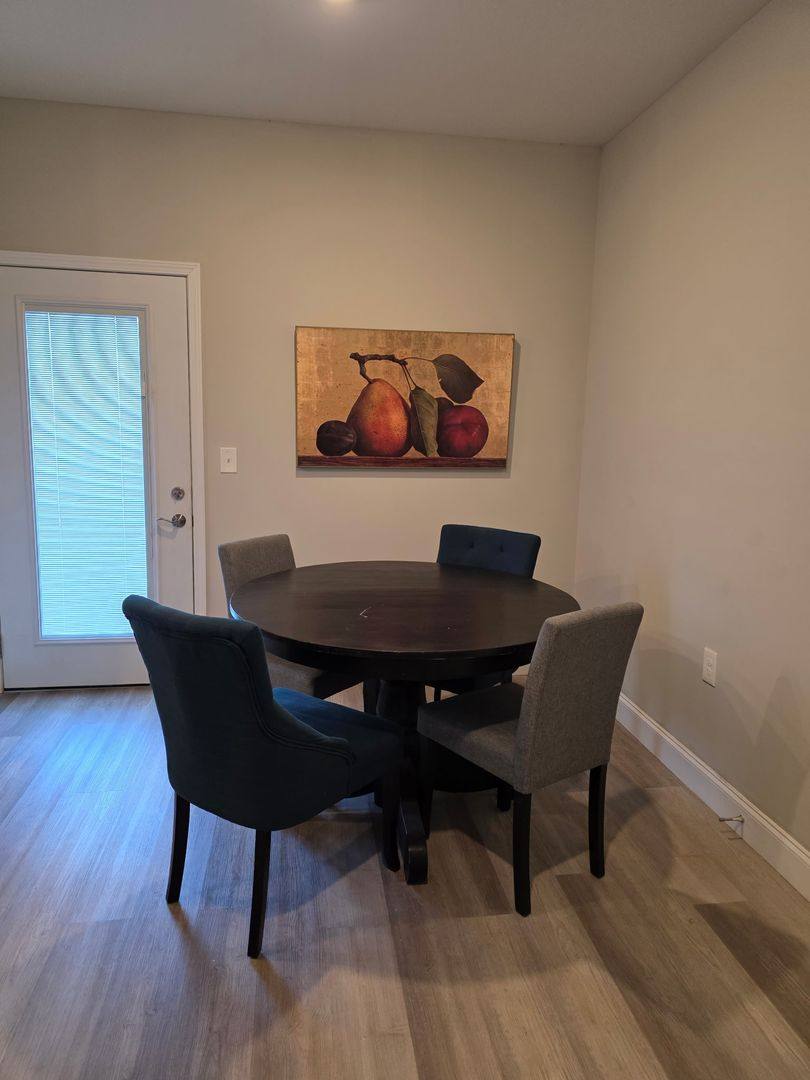 Apartment for rent at 2212 Hickory St, Bowling Green, KY 42101