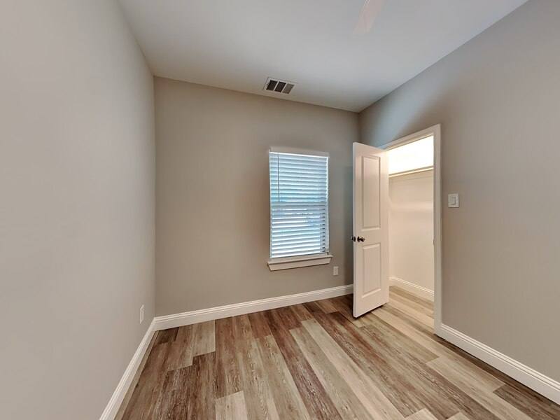 House for rent at 2512 Sharon St, Dallas, TX 75211