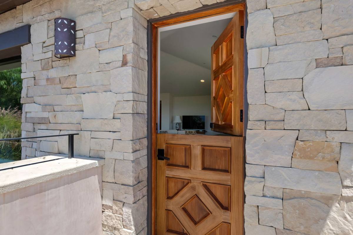 House for rent at 2700 Vista Oceano Lane, Summerland, CA 93067