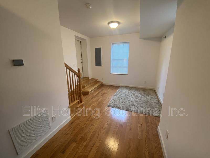 Townhouse for rent at 210 E Withers Rd #206, Wytheville, VA 24382