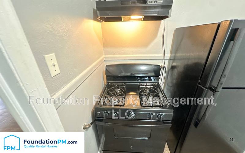 House for rent at 1411 Semmes St, Memphis, TN 38114