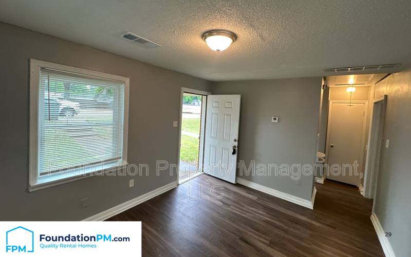 House for rent at 1411 Semmes St, Memphis, TN 38114