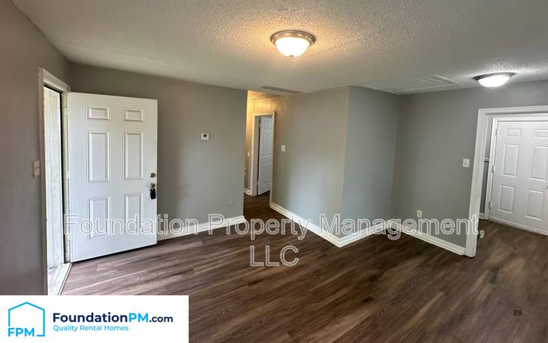 House for rent at 1411 Semmes St, Memphis, TN 38114