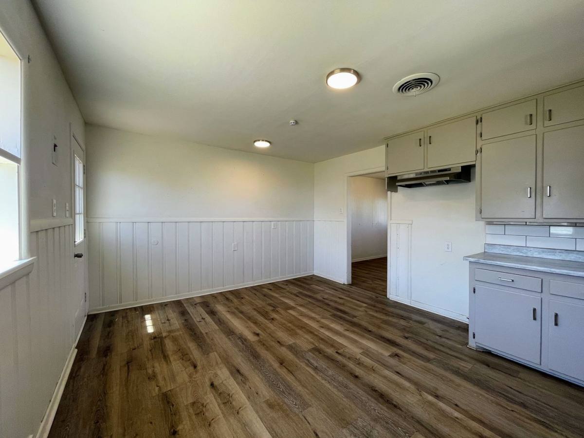House for rent at 1101 S 15th, Lamesa, TX 79331
