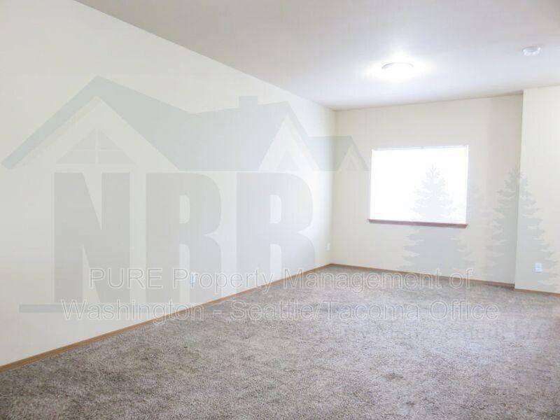 Townhouse for rent at 8015 Pacific Ave #20, Tacoma, WA 98408