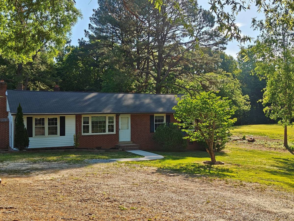 House for rent at 9511 Harris St, Amelia Court House, VA 23002