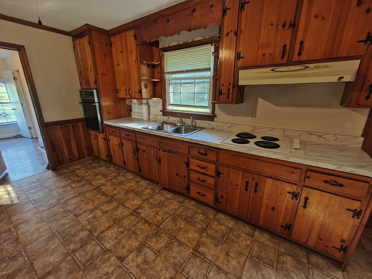 House for rent at 9511 Harris St, Amelia Court House, VA 23002