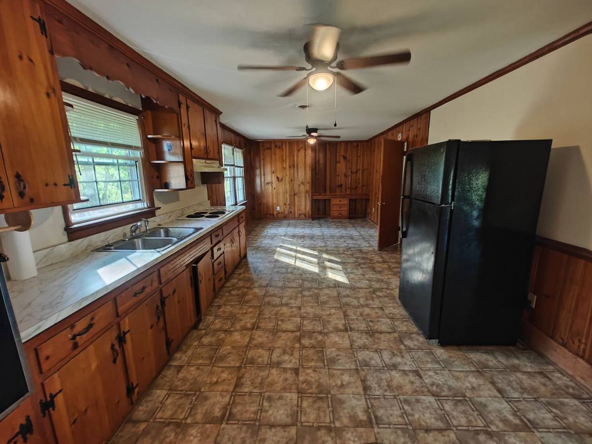 House for rent at 9511 Harris St, Amelia Court House, VA 23002