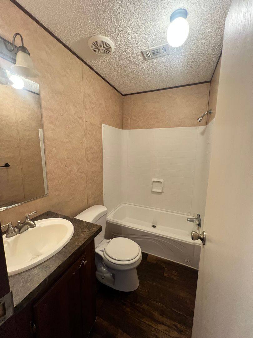 House for rent at 512 W Alabama Ave, Chickasha, OK 73018
