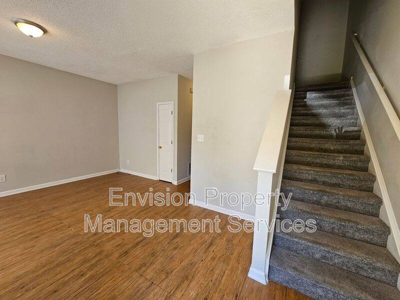 Townhouse for rent at 3275 Oakley Place #18, Union City, GA 30291