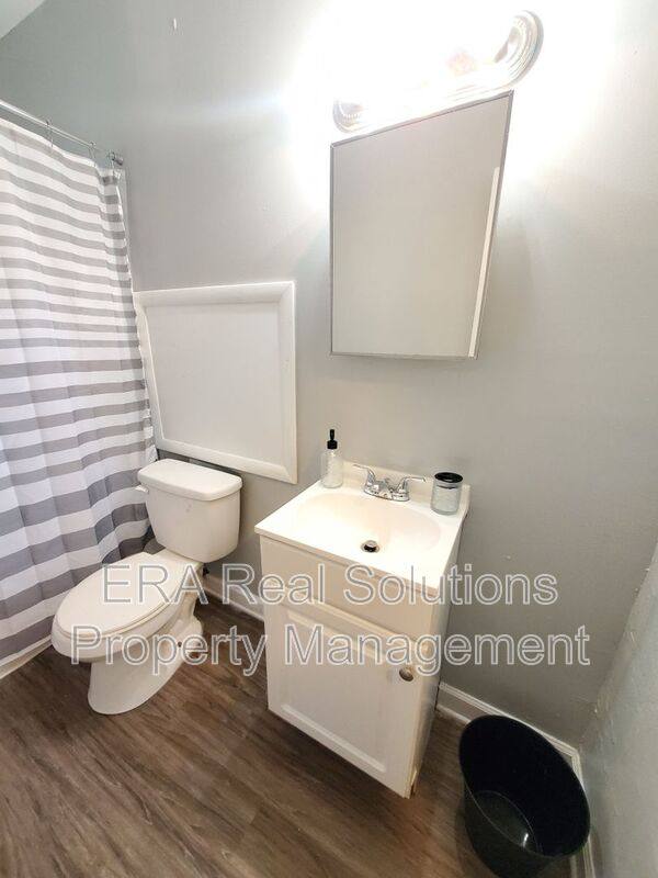 Apartment for rent at 1460 Oakwood Ave, Columbus, OH 43206