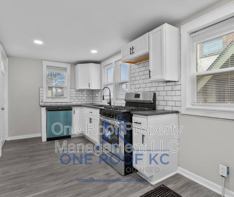 House for rent at 416 N Elmwood Ave, Kansas City, MO 64123