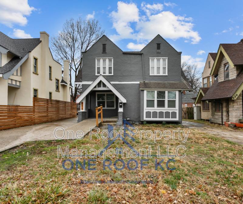 House for rent at 416 N Elmwood Ave, Kansas City, MO 64123
