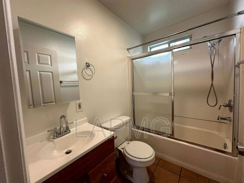 Townhouse for rent at 4826 Mascot St #4, Los Angeles, CA 90019