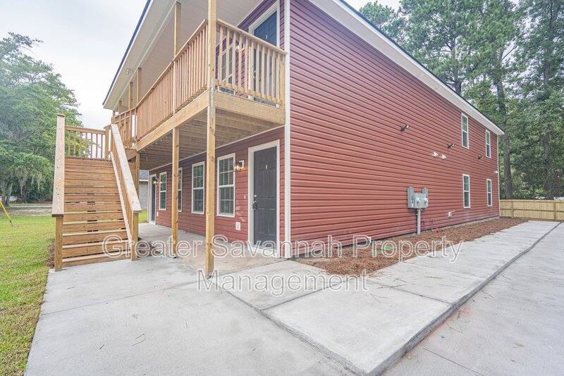 Apartment for rent at 402 E 3rd St #B, Springfield, GA 31329