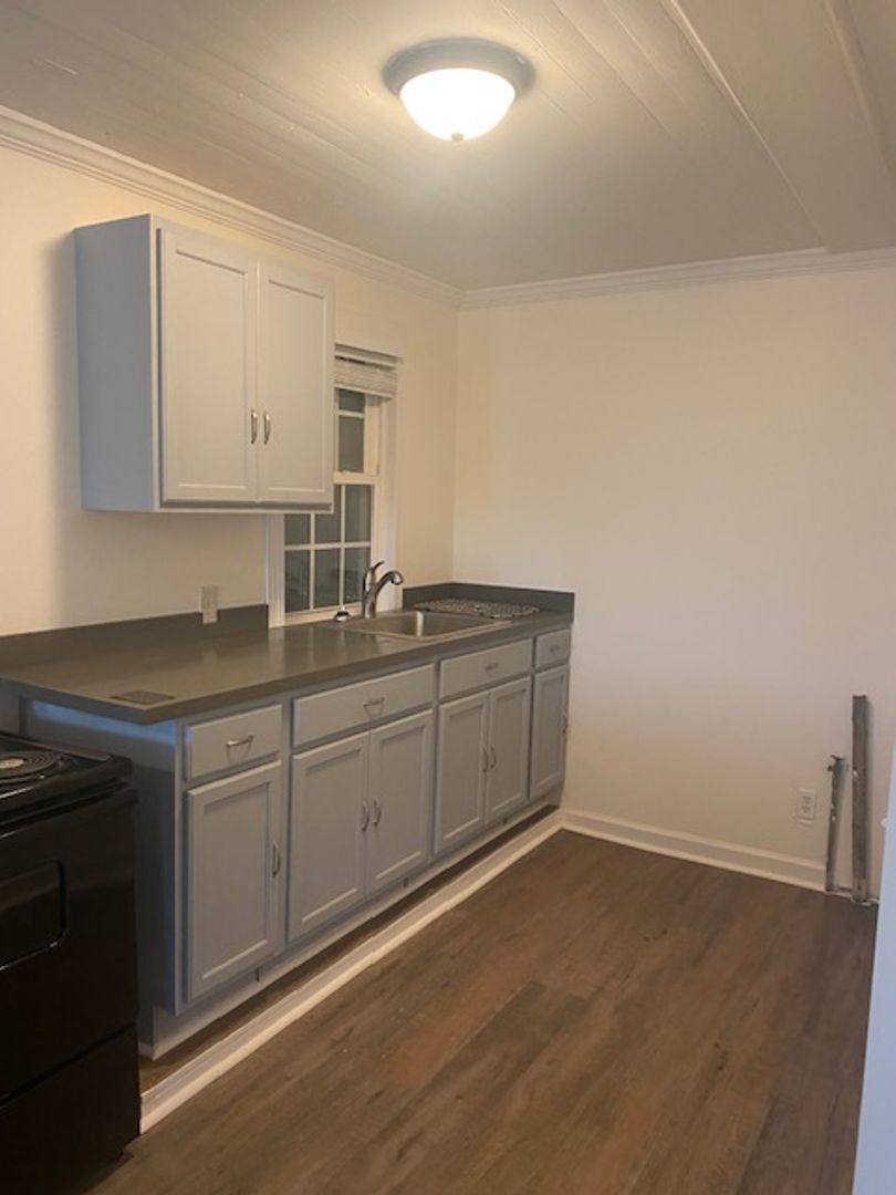 House for rent at 414 Martin Luther King Jr Dr, Washington, NC 27889