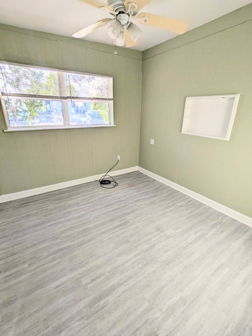 House for rent at 1013 Lewis Dr, Daytona Beach, FL 32117