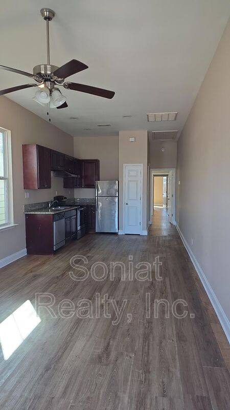 Apartment for rent at 3931 Hamilton St, New Orleans, LA 70118