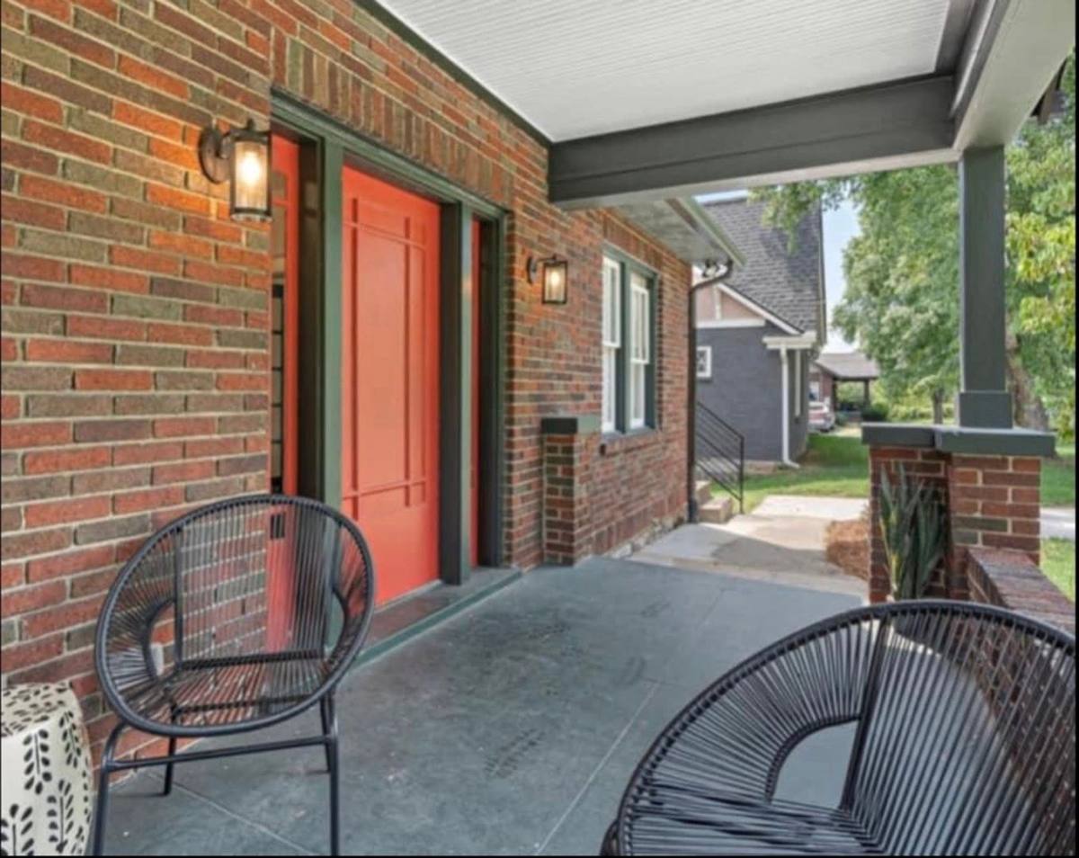 Apartment for rent at 1002 Fairwin Ave, Nashville, TN 37216