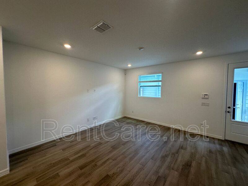 Townhouse for rent at 6541 Cyrils Dr, Saint Cloud, FL 34771