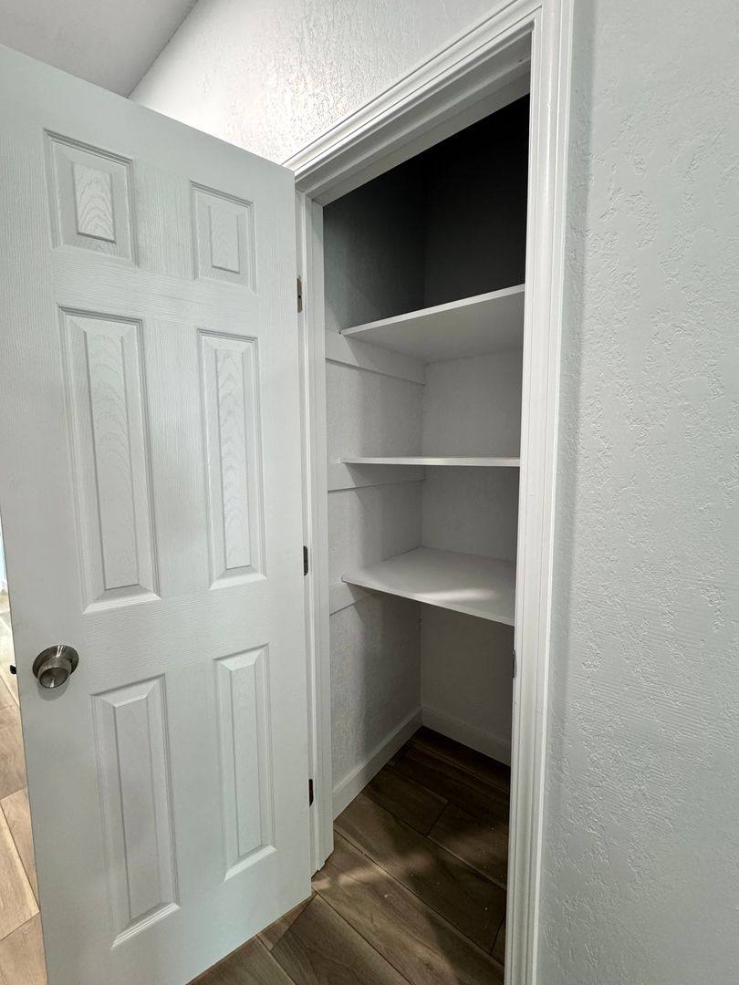 Apartment for rent at 6308 N Boulder Ave W, Tulsa, OK 74126