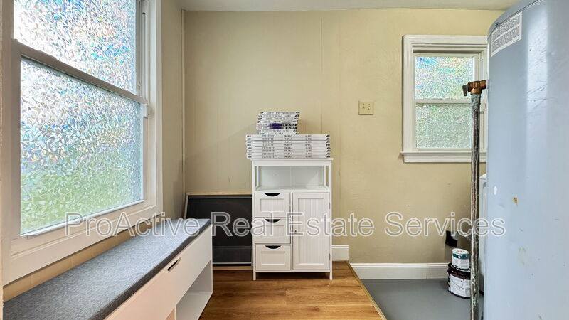 House for rent at 607 Lee St, Hampton, VA 23669