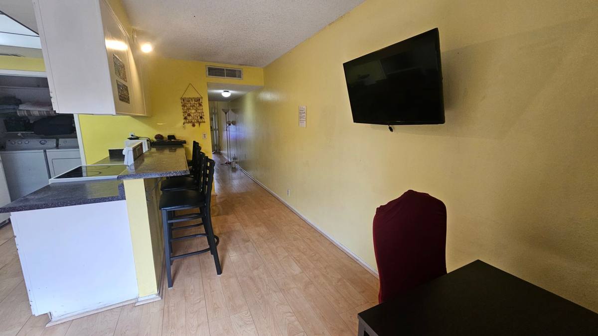 Townhouse for rent at 4189 Mississippi Ave, Las Vegas, NV 89103