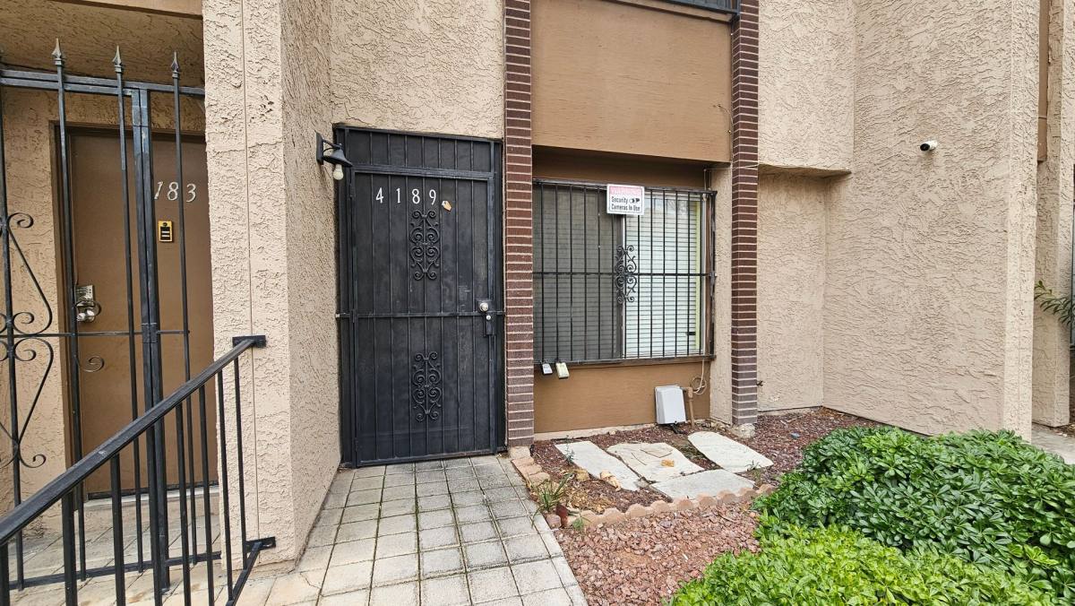 Townhouse for rent at 4189 Mississippi Ave, Las Vegas, NV 89103