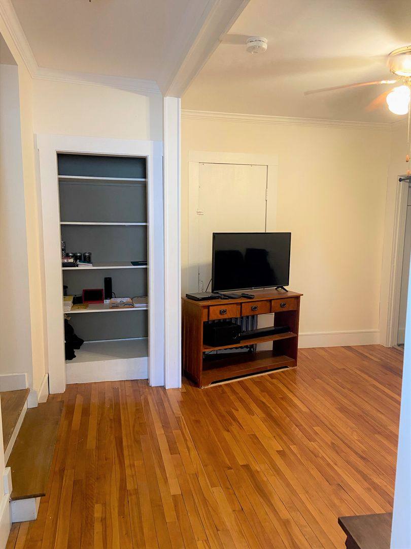 Apartment for rent at 1 Franklin St, Leominster, MA 01453