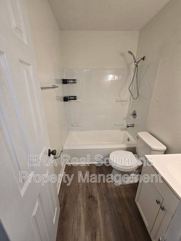Apartment for rent at 1911 Denune Ave, Columbus, OH 43211