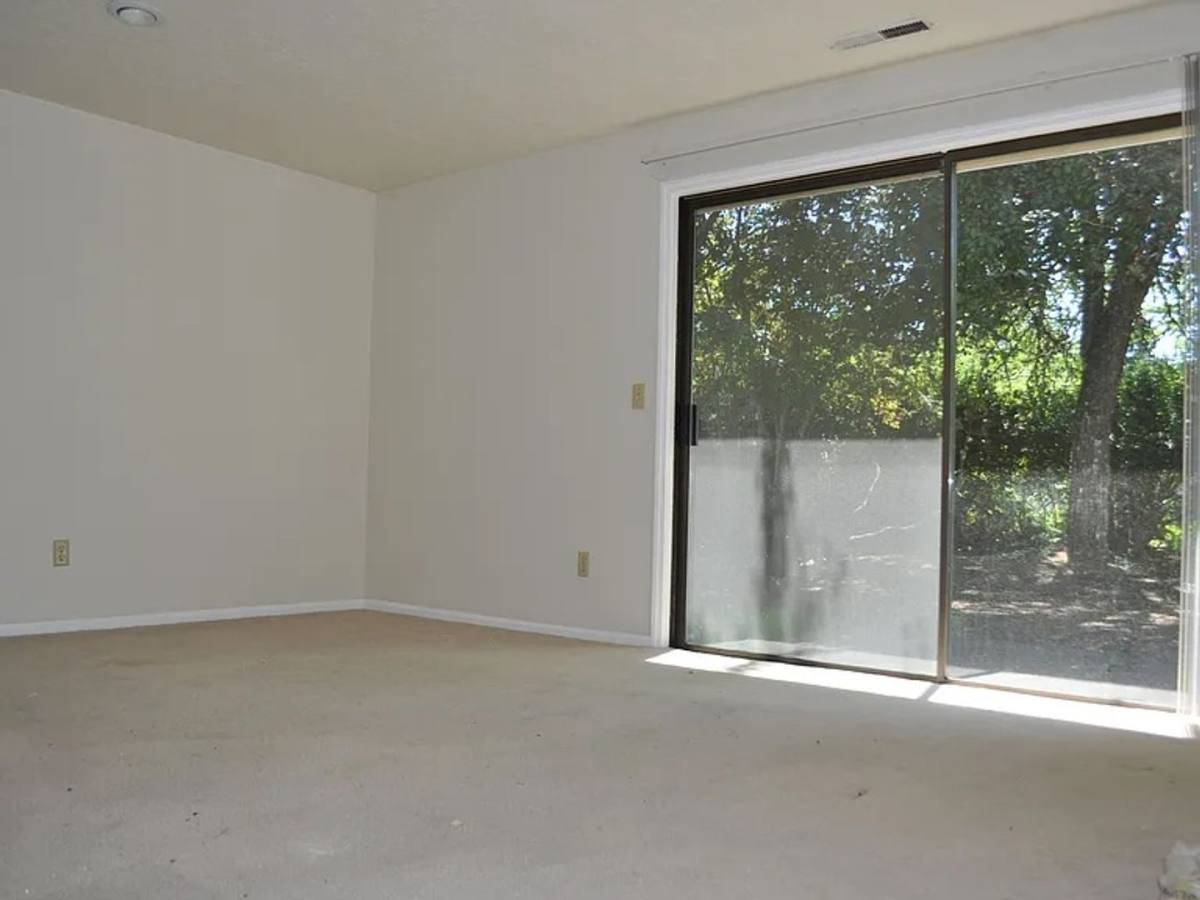 2850 NW Monterey Dr, Corvallis, OR 97330 - House for Rent - Image 3
