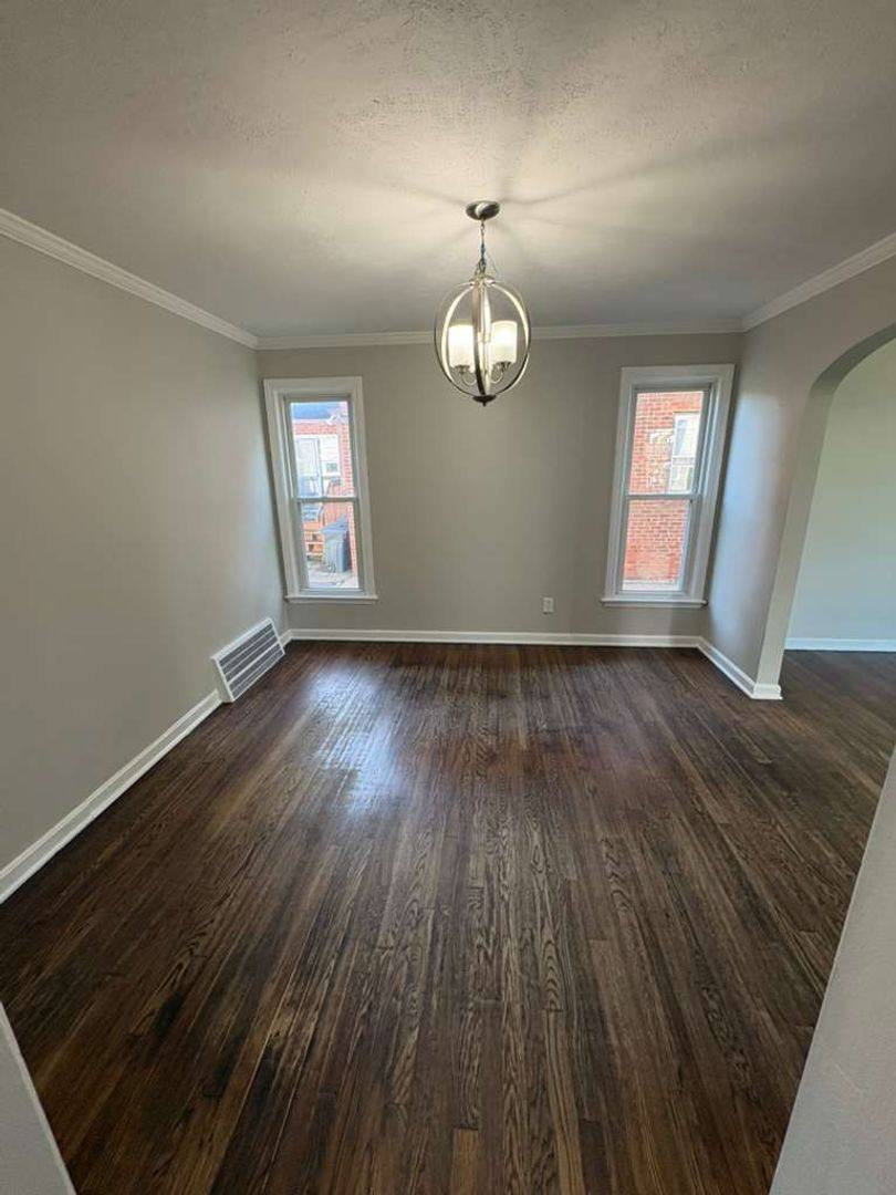 House for rent at 4461 Groveland Rd, Cleveland, OH 44118