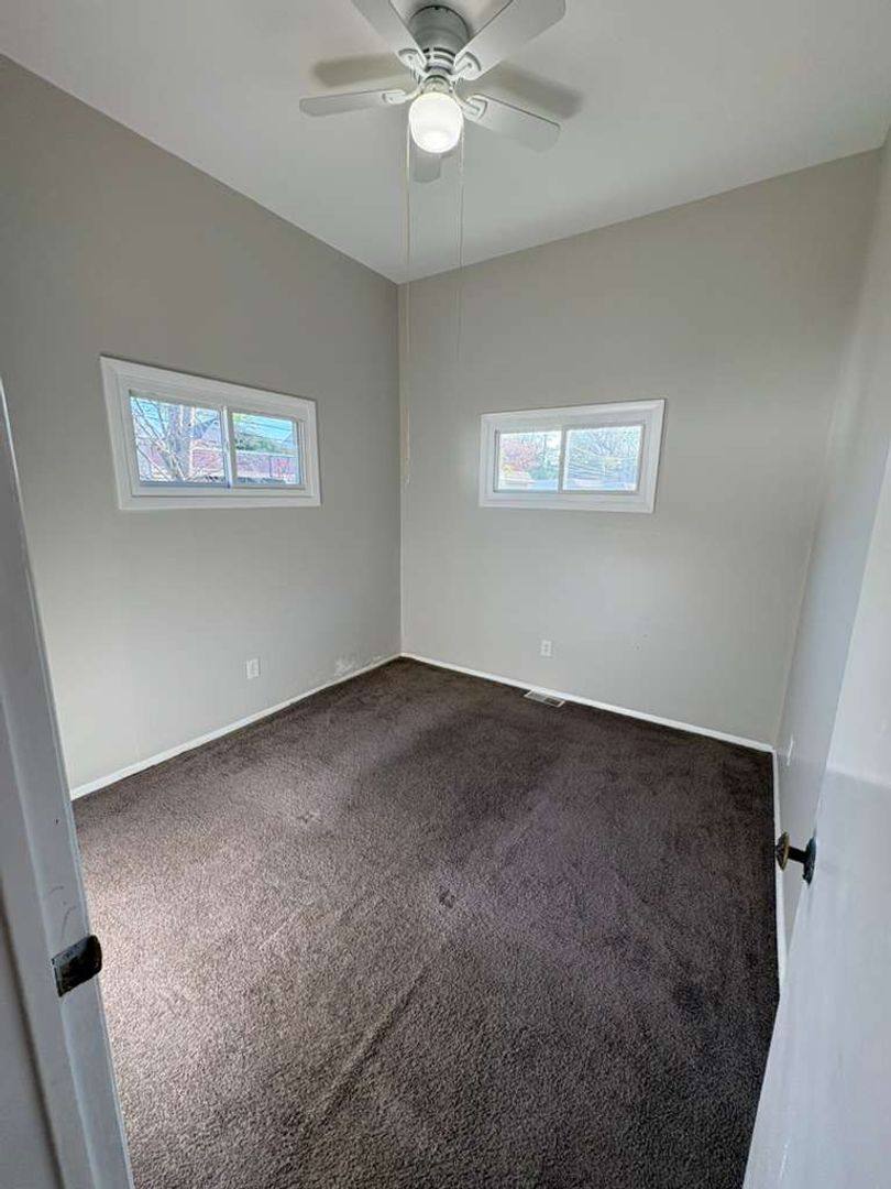 House for rent at 4461 Groveland Rd, Cleveland, OH 44118