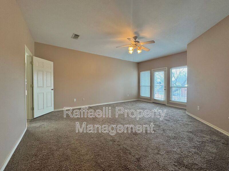 Townhouse for rent at 6 Fernwood Dr #B, Texarkana, TX 75503
