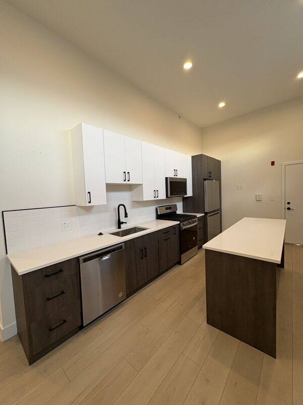 Apartment for rent at 611 S Fagley St #5, Baltimore, MD 21224