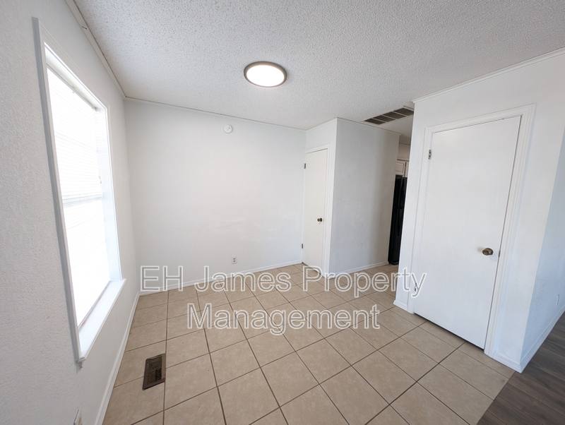 House for rent at 9902 E 22nd Place, Tulsa, OK 74129