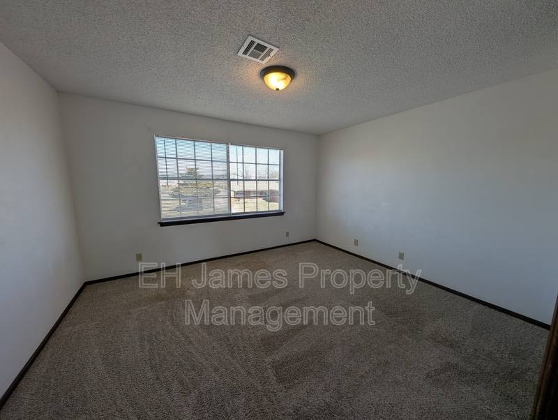 House for rent at 9902 E 22nd Place, Tulsa, OK 74129