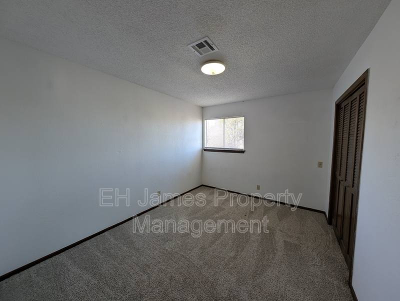 House for rent at 9902 E 22nd Place, Tulsa, OK 74129