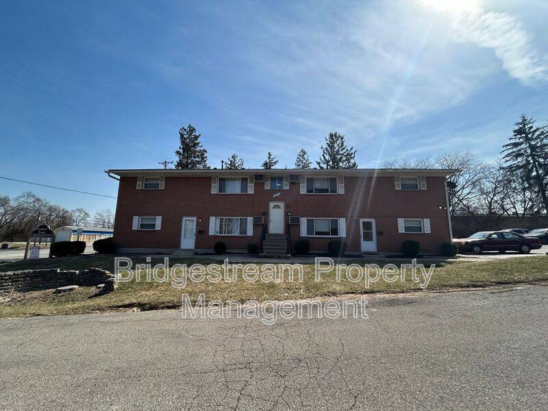 Apartment for rent at 7835 N Main St #8, Dayton, OH 45415