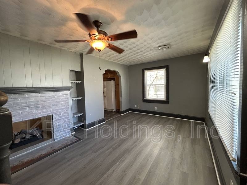 House for rent at 409 E Lorengo Ave, Norfolk, VA 23503